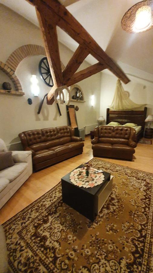 فنتسبيلز Villa Leonardo المظهر الخارجي الصورة